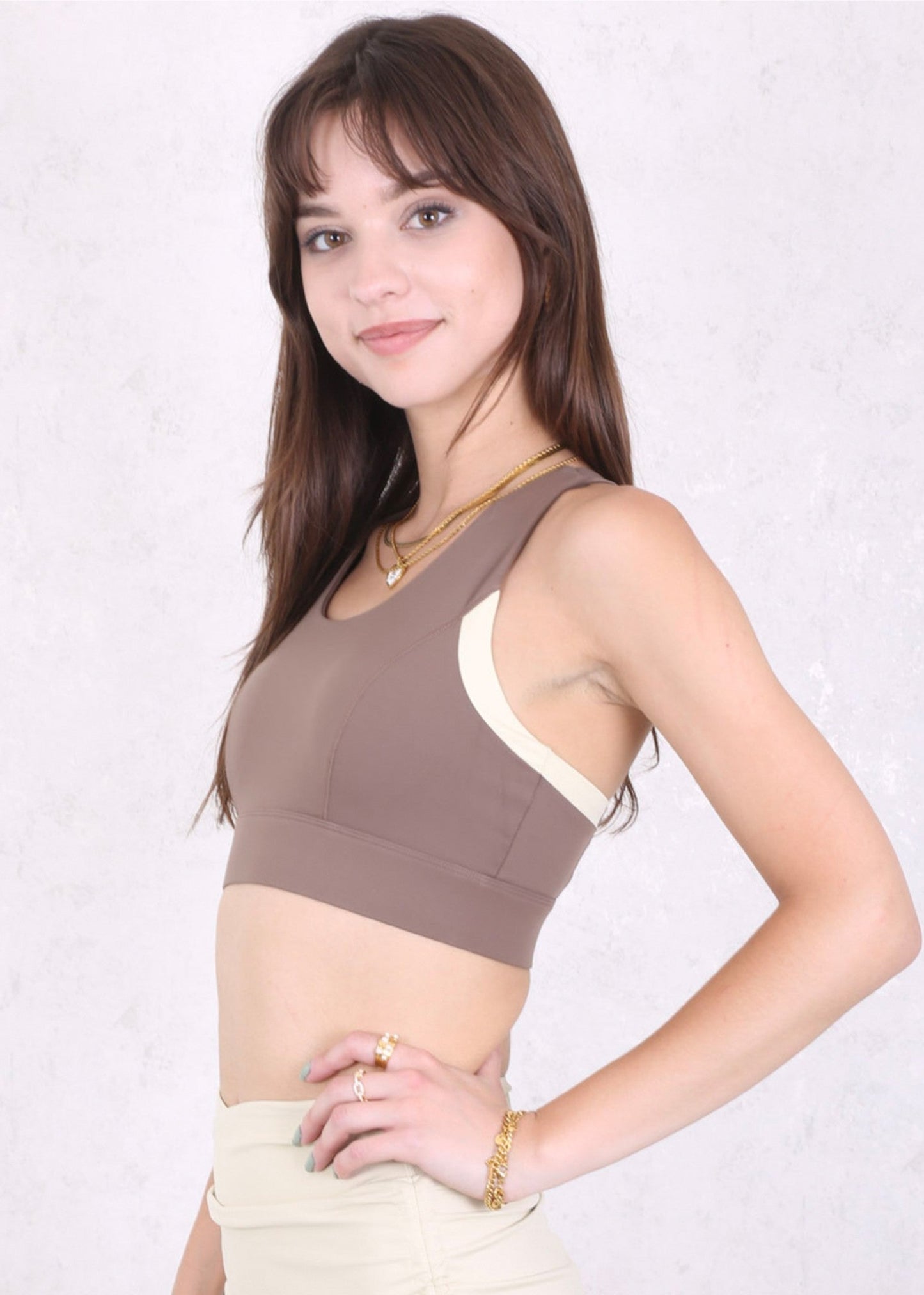 Two Tone Scoop Neck Sports Bra