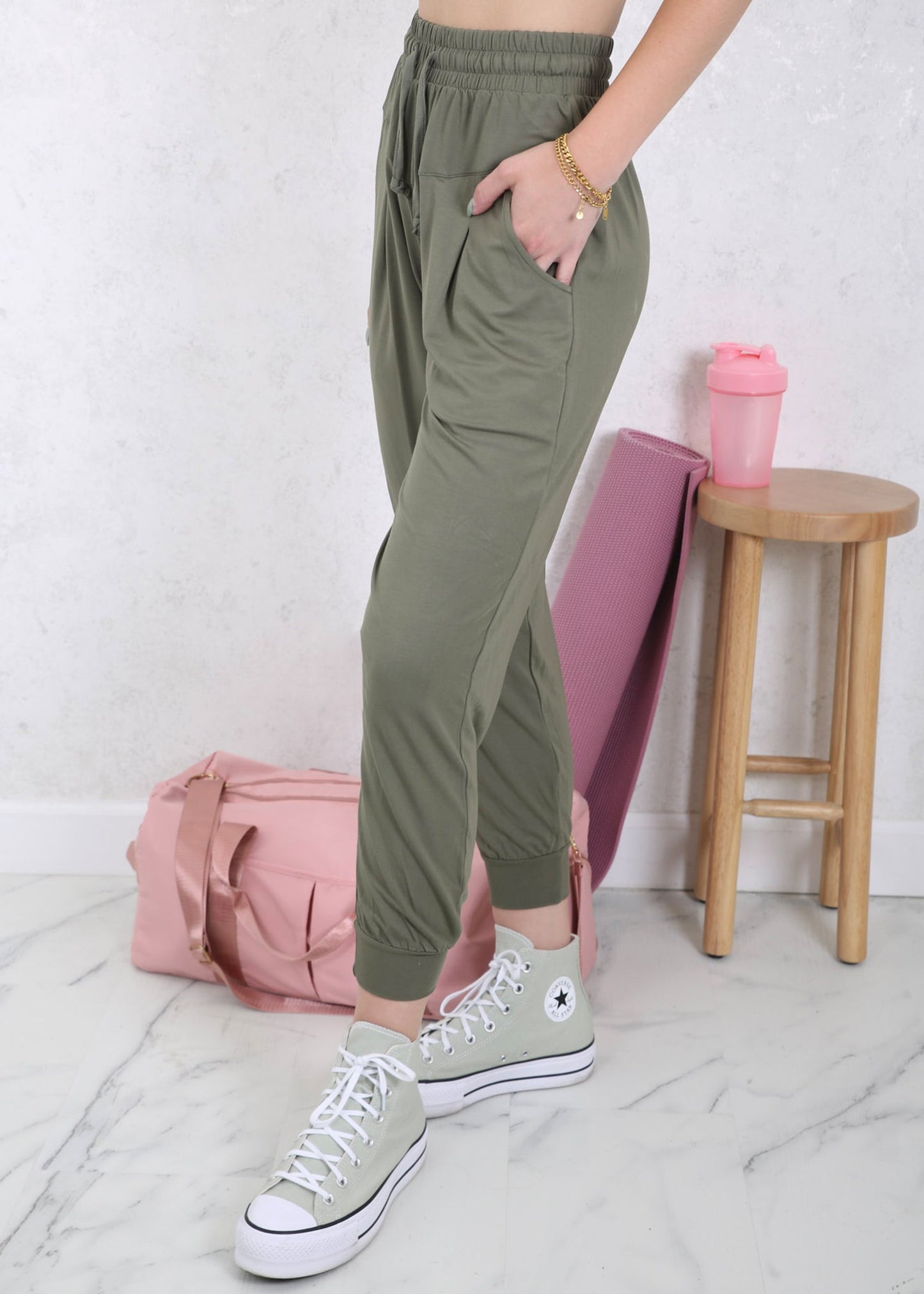 Drawstring Waist Pleated Detail Jogger