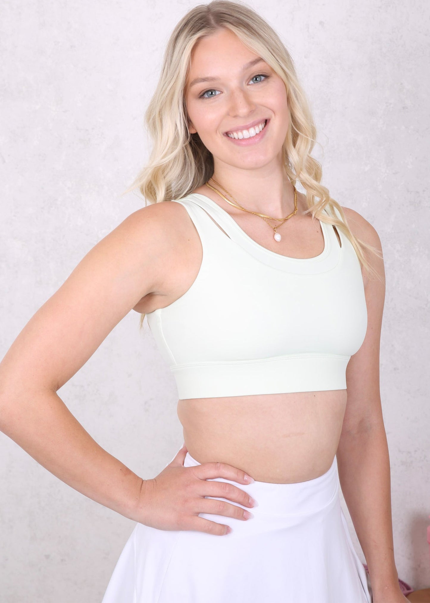 Double Layer Round Neck Sports Bra