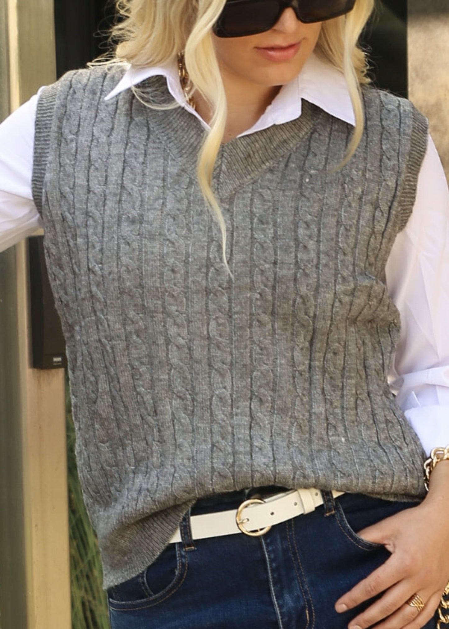 Cable Knit Pattern Sweatervest