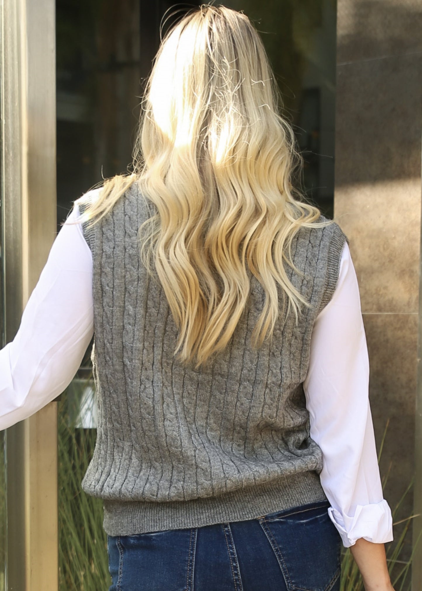 Cable Knit Pattern Sweatervest