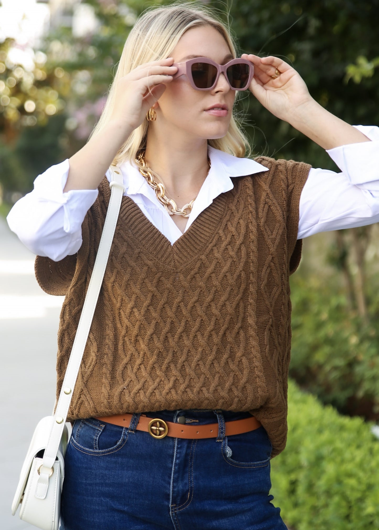 V Neck Cable Knit Oversized Sweatervest