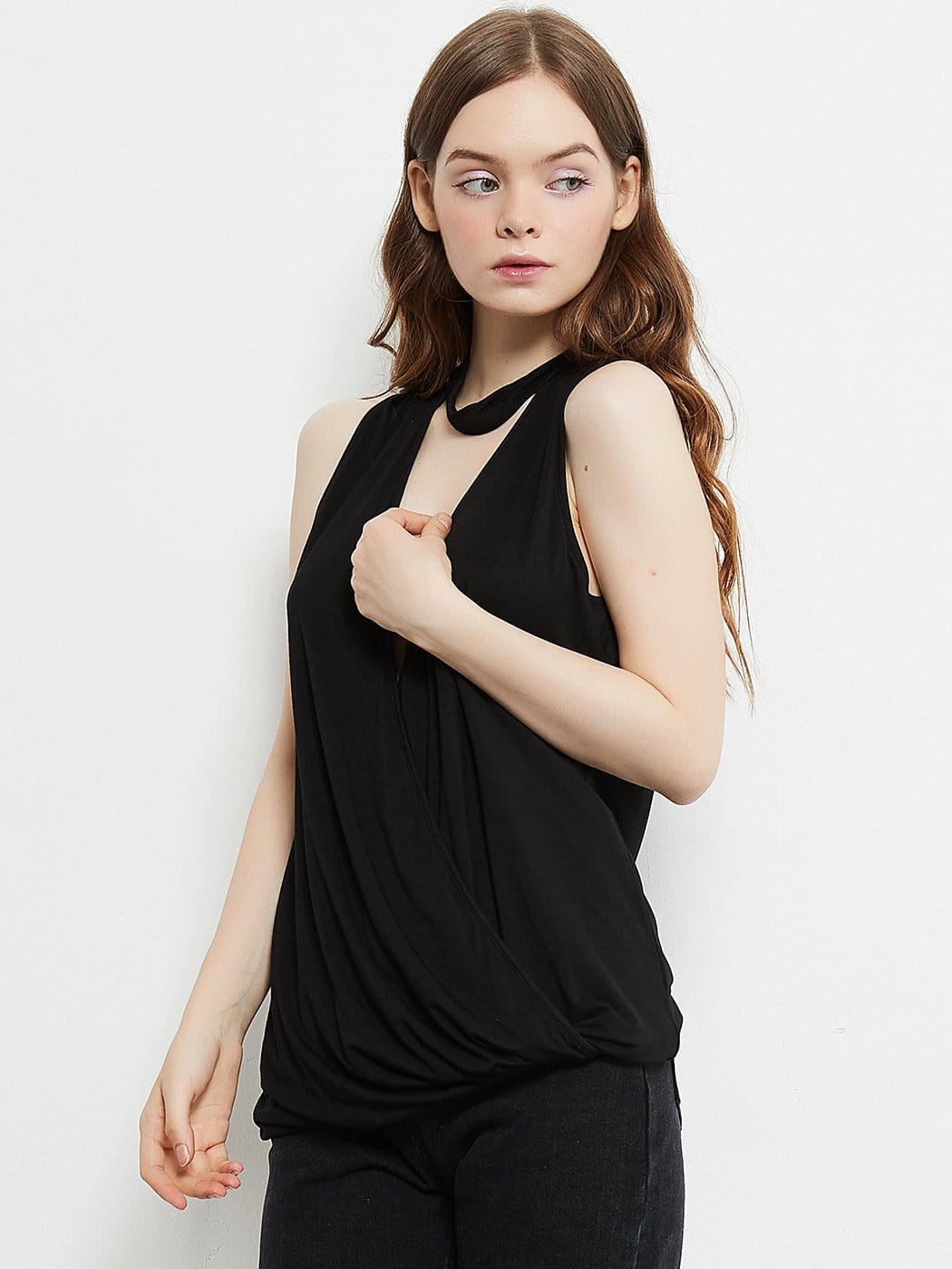 Choker V Neck Cut Loose Shirt