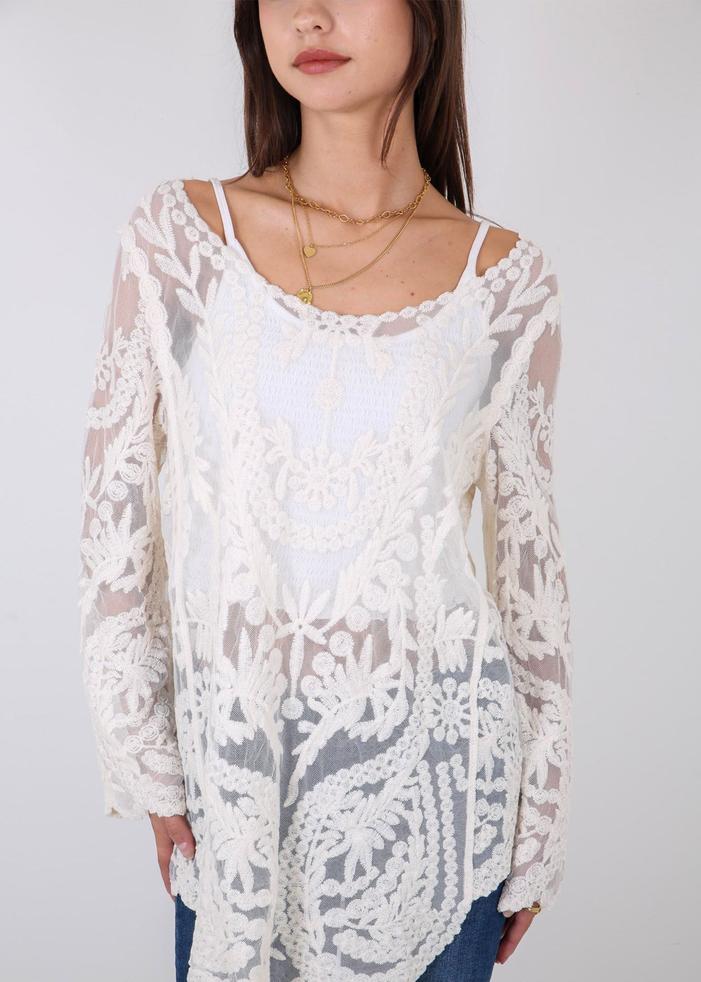 Contrast Embroidered Lace V Neck Bikini Cover Up Beach Mini Dress with Half Sleeve - White